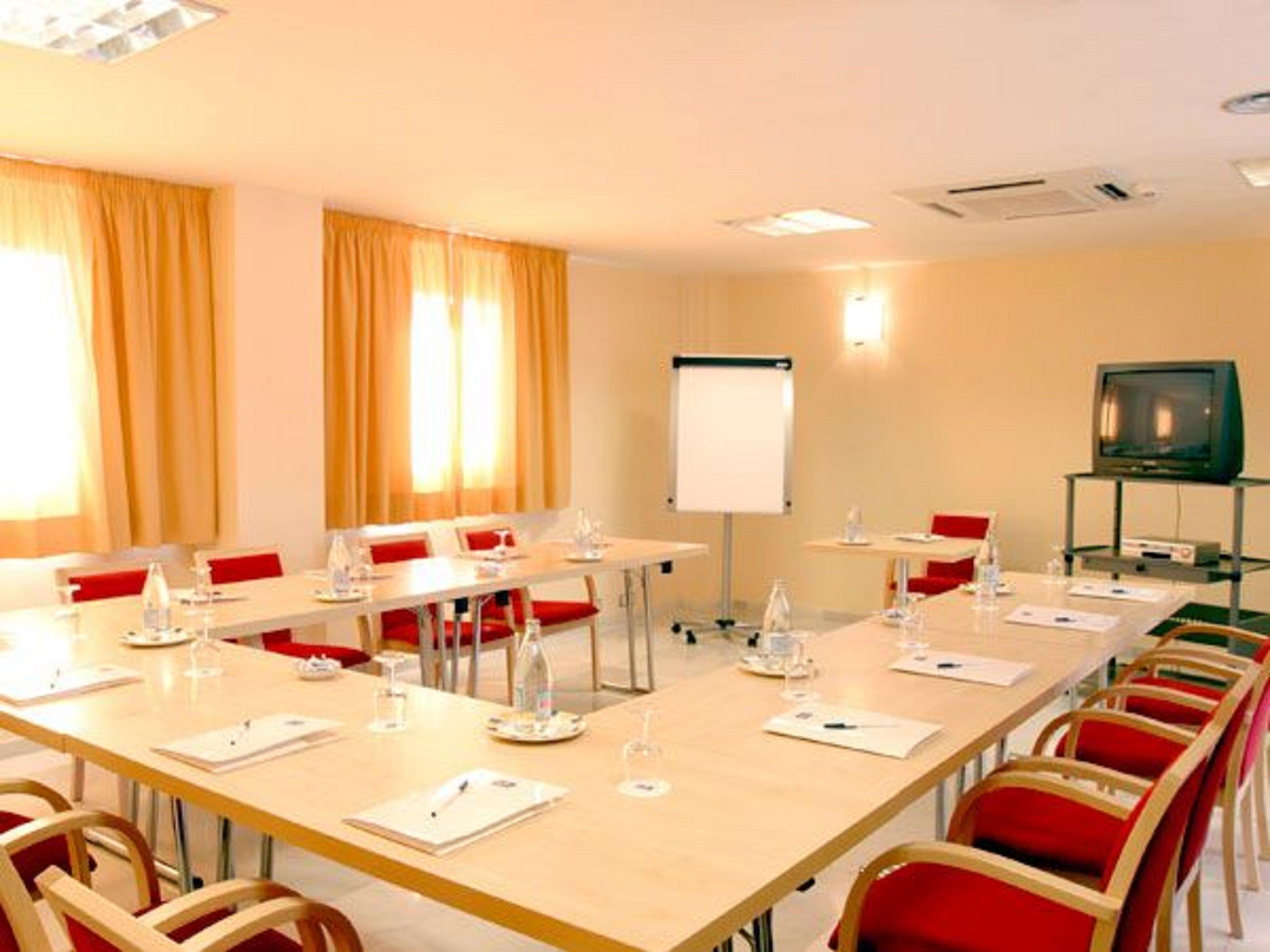 Hotel Holiday Inn Express Madrid-Rivas By Ihg Съоръжения снимка