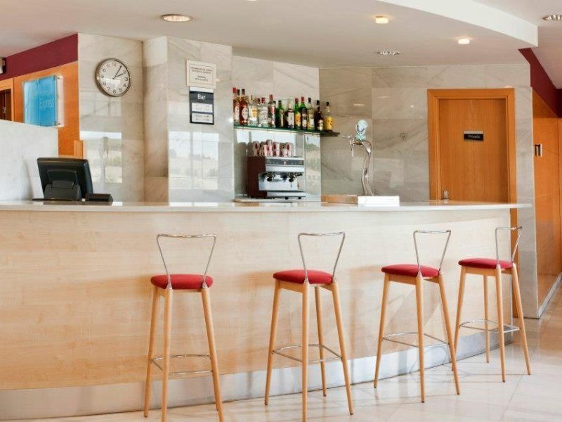 Hotel Holiday Inn Express Madrid-Rivas By Ihg Екстериор снимка